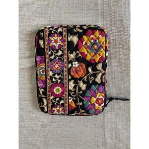 Vera Bradley Tablet Case Organizer Flower Small pocket inside Good iPad 7
